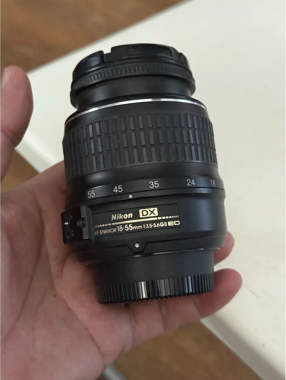 Nikon AF-S DX NIKKOR 18-55mm f/3.5-5.6G II Lens , Good Condition